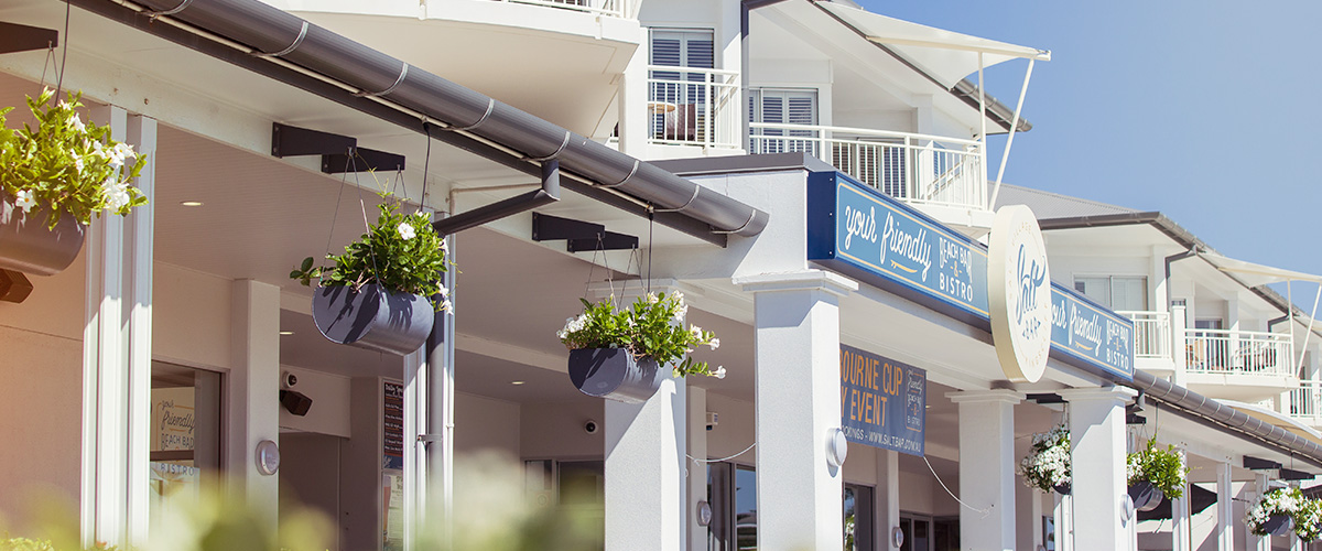 Salt Bar & Bistro Salt Village